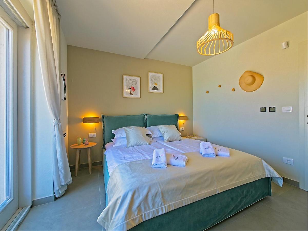 Villa Flamingo กาชเตลีร์ ภายนอก รูปภาพ