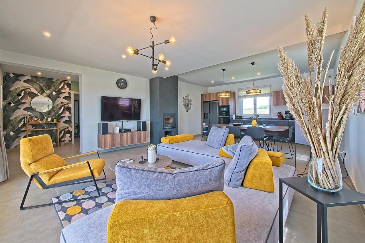 Villa Flamingo กาชเตลีร์ ภายนอก รูปภาพ