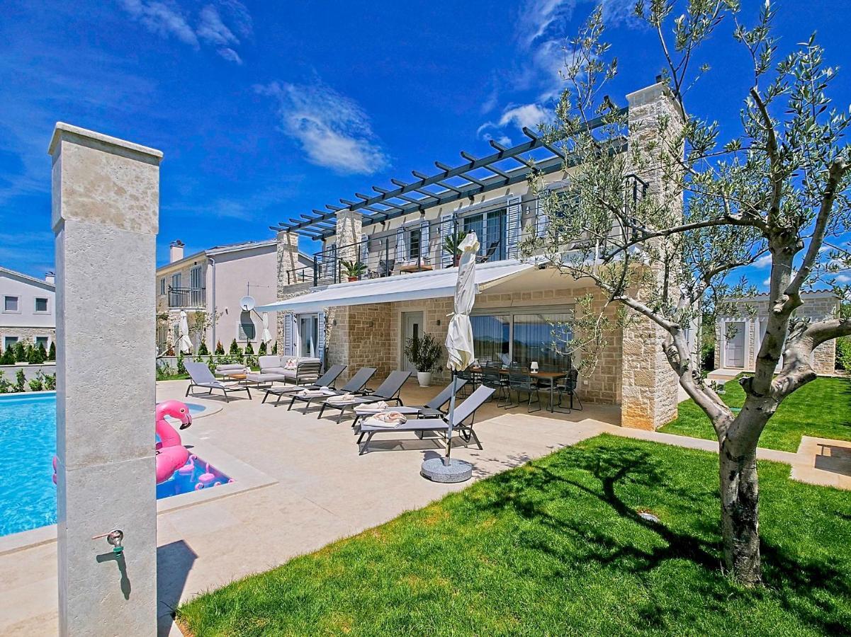 Villa Flamingo กาชเตลีร์ ภายนอก รูปภาพ