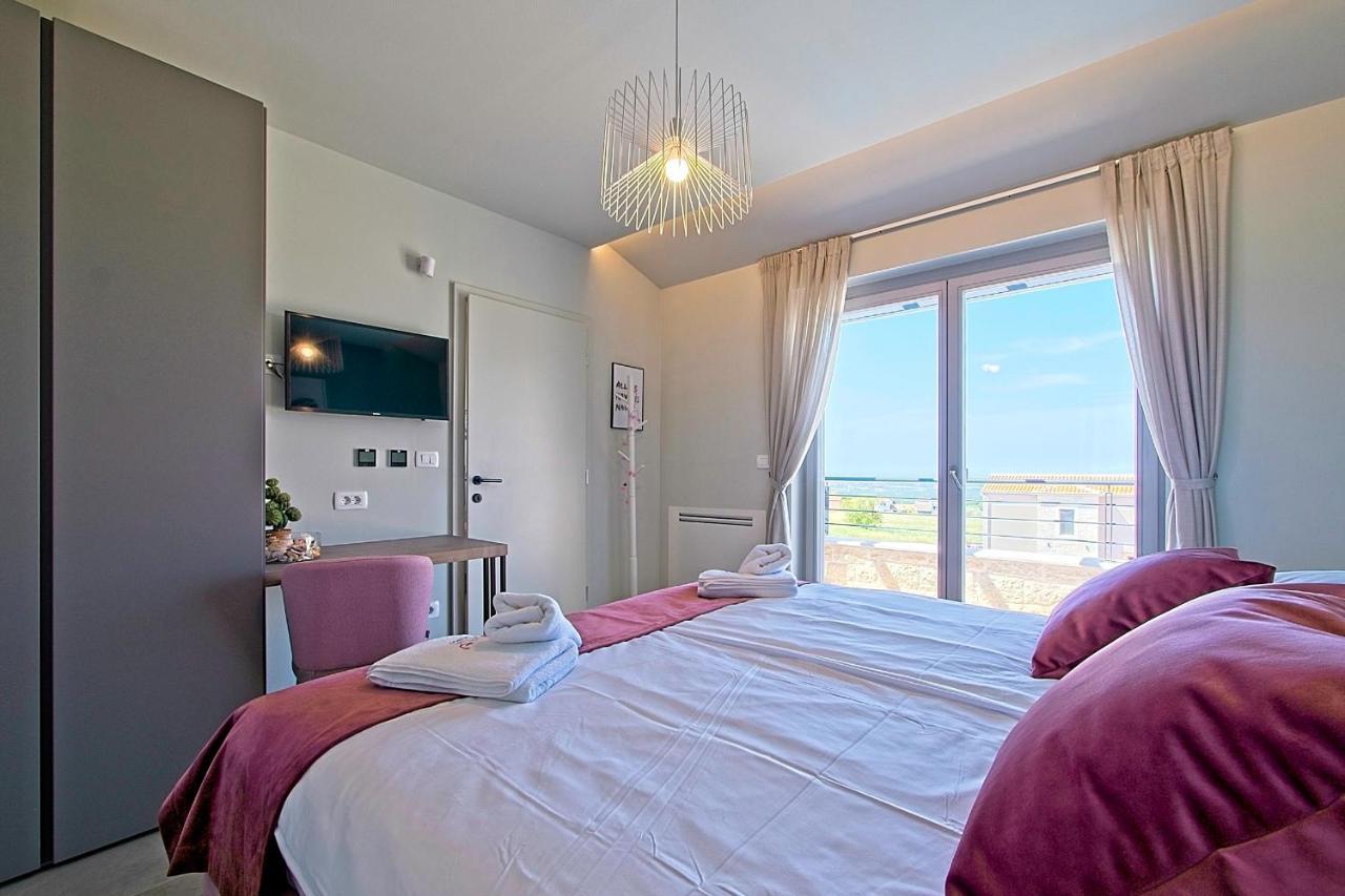 Villa Flamingo กาชเตลีร์ ภายนอก รูปภาพ