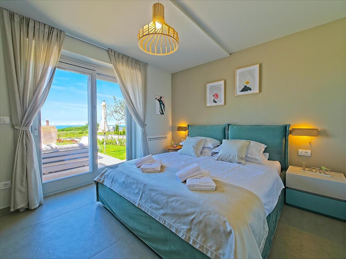 Villa Flamingo กาชเตลีร์ ภายนอก รูปภาพ